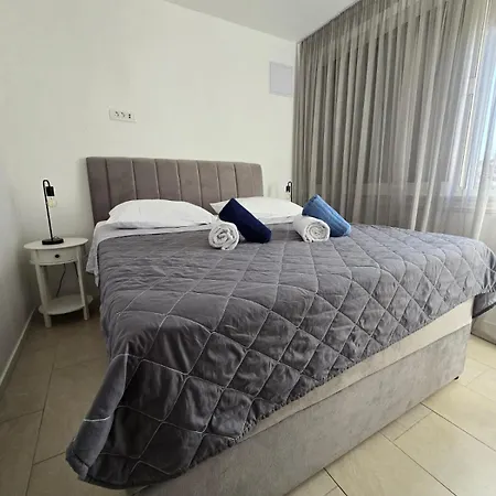 Apartment Pavic *